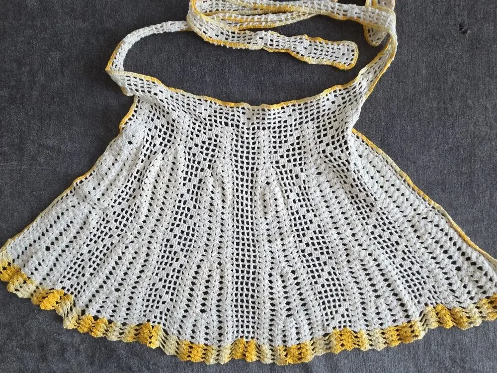 Vintage Hand Crocheted White And Yellow Half Apron Diner Hostess
